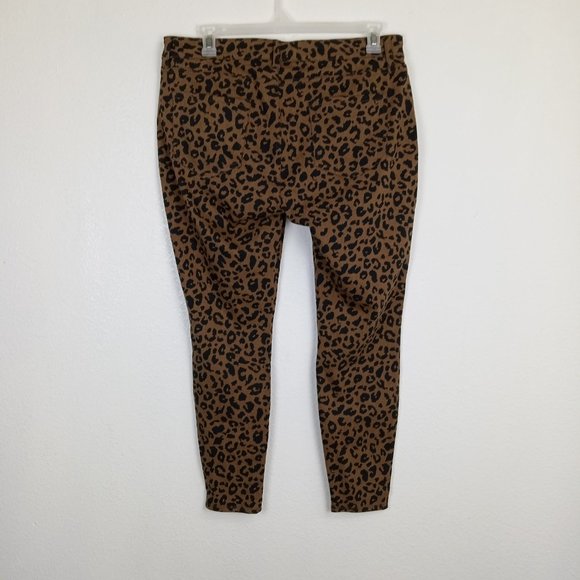 Amazon Essentials Women's NWT Skinny Jeans Size18 Animal Print Mid Rise Stretch - Picture 4 of 12